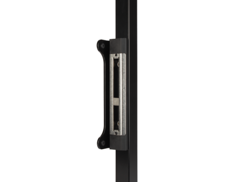 Reliable Locinox SFKO-ALUMQF, a surface-mounted keep in aluminium